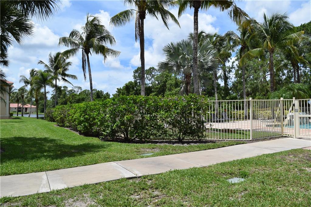 Naples, Florida 34104, United States, 2 Bedrooms Bedrooms, ,2 BathroomsBathrooms,Residential,Active,30993