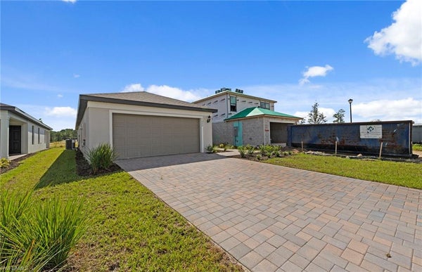 1222 CALOOSA COVE DR, LABELLE, FL 33935 - Image 527cddefa1a0bd4e959a80dd05fb536e/1785472495