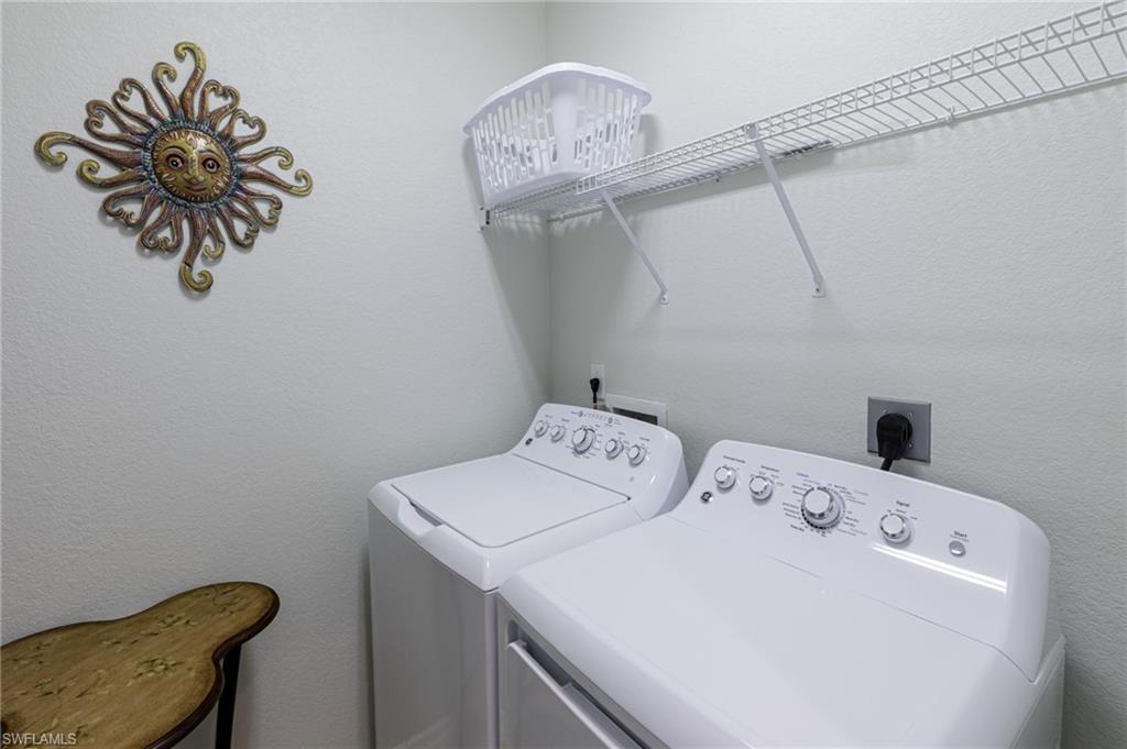 Bonita Springs, Florida 34135, United States, 3 Bedrooms Bedrooms, ,2 BathroomsBathrooms,Residential,Active,193588