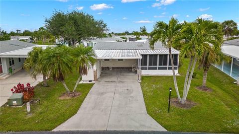 10506 Winchester CT, Fort Myers, FL 33908 - #: 223088519