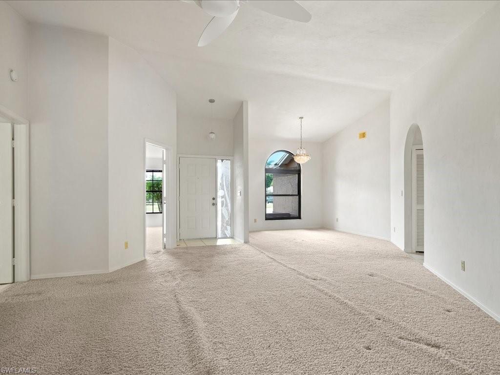 10421 Regent CIR