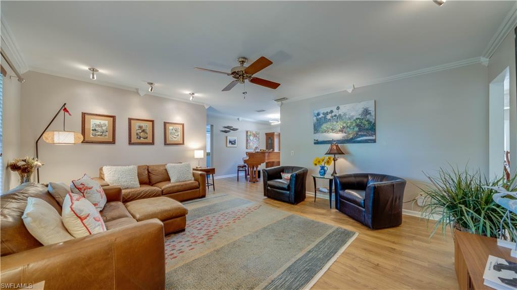 3572 Knollwood RD