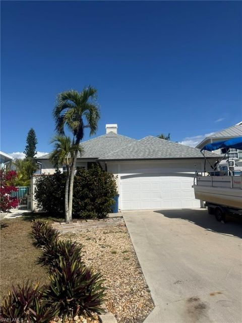 6062 Waterway Bay DR FORT MYERS FL 33908