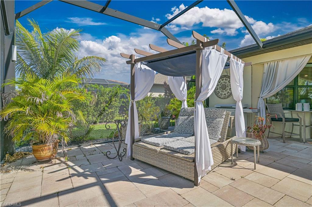 Fort Myers, Florida 33905, United States, 4 Bedrooms Bedrooms, ,2 BathroomsBathrooms,Residential,Active,140543