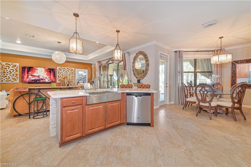 Fort Myers, Florida 33905, United States, 4 Bedrooms Bedrooms, ,2 BathroomsBathrooms,Residential,Active,140543