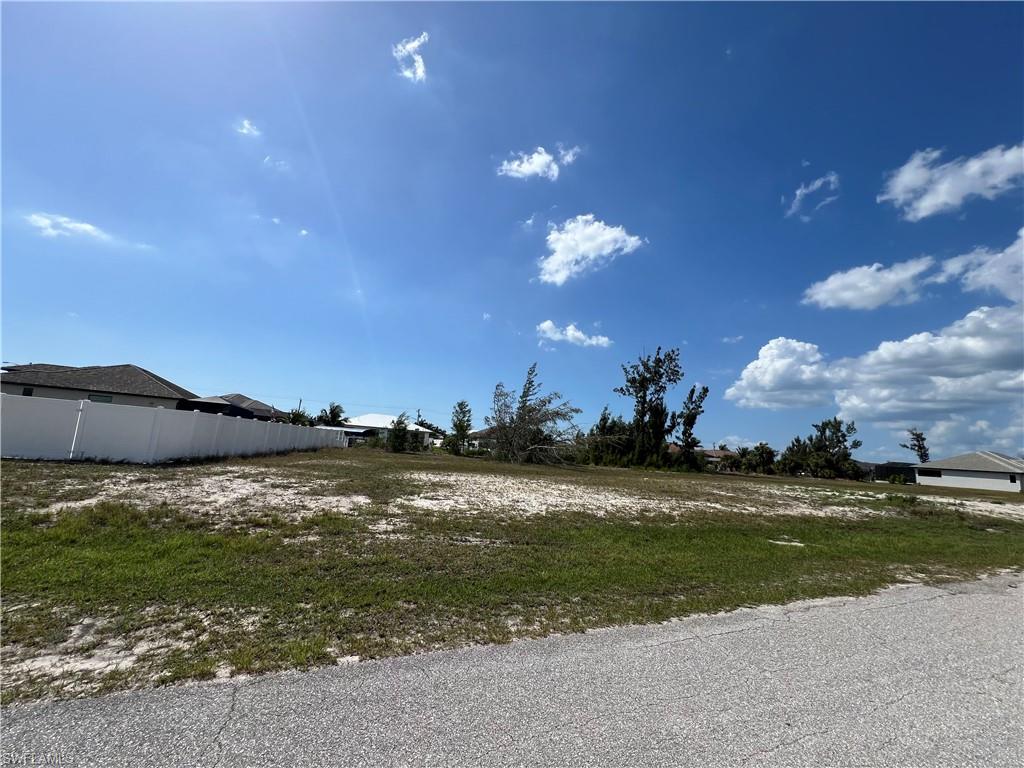 1608 NW 39th AVE