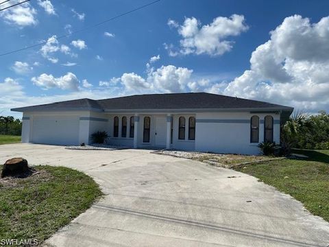 1417 Everest PKWY, Cape Coral, FL 33904 - #: 224038204