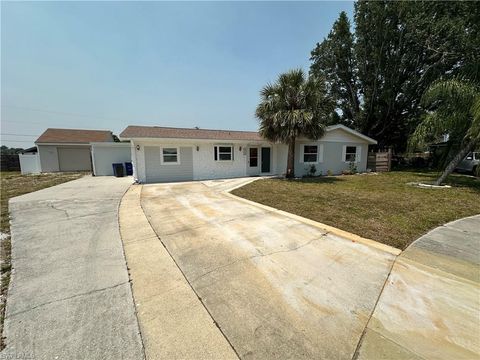 1934 Howe CT, North Fort Myers, FL 33903 - #: 224033052