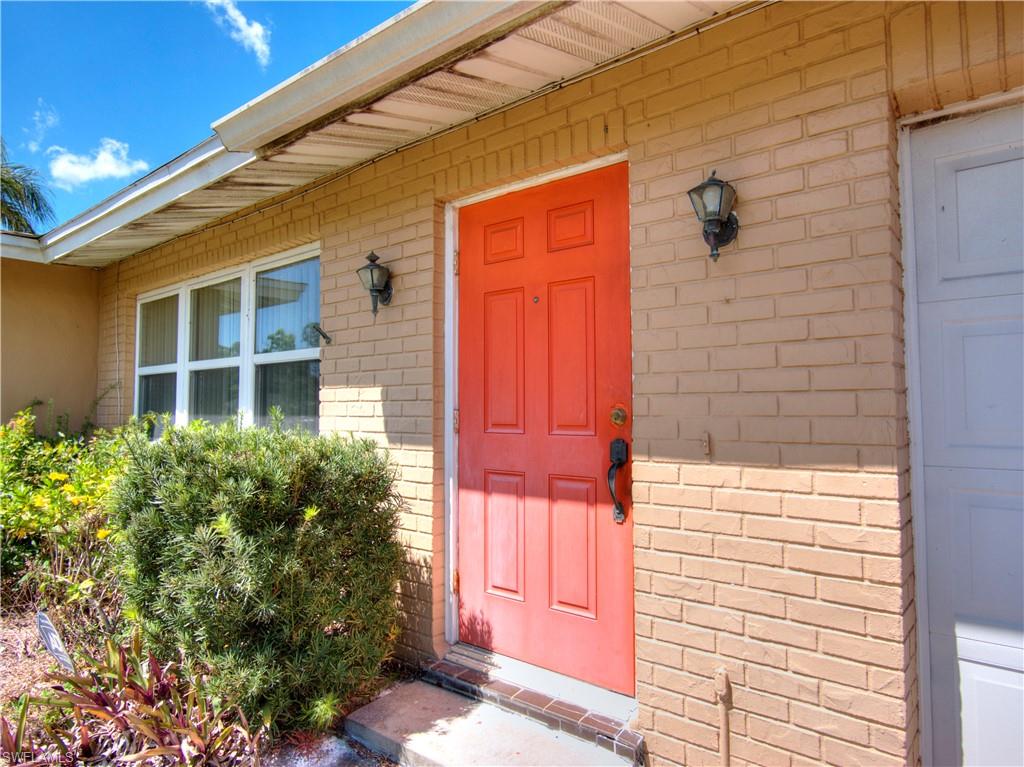 2355 La Salle AVE