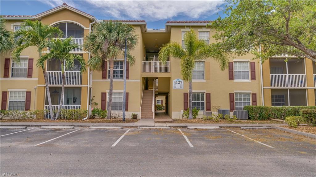 4127 Residence DR 403