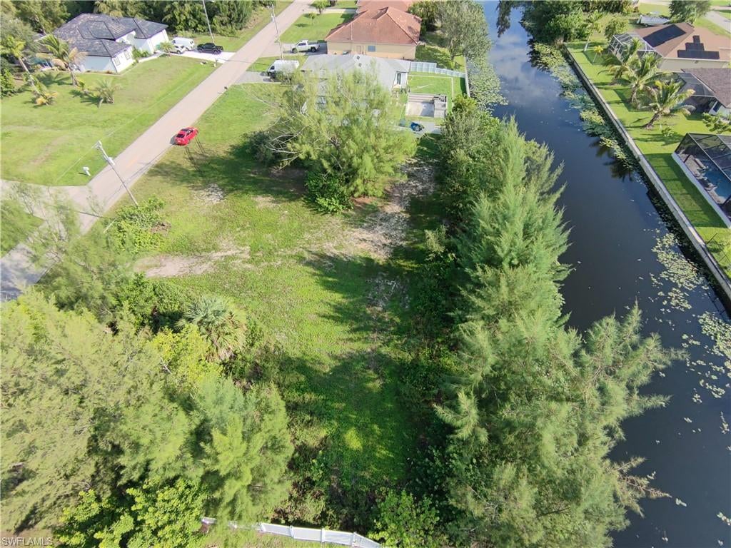 951 SW 15th PL