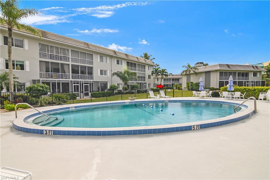 215 Cypress WAY E B2