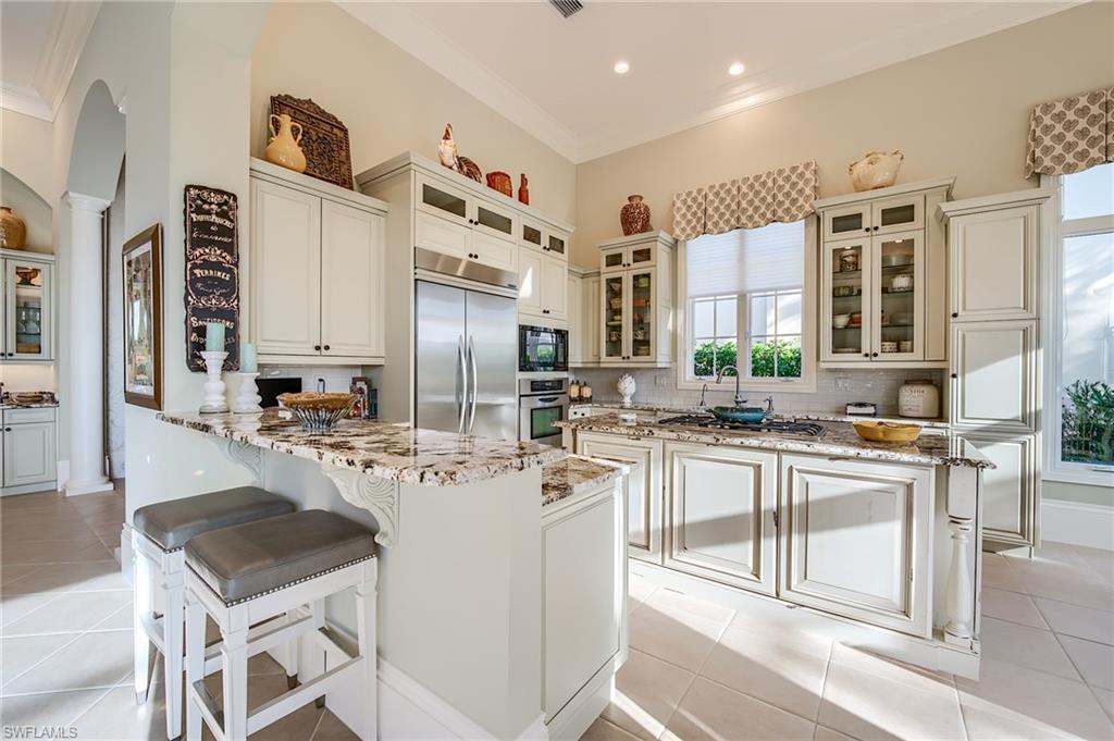 9774 Bay Meadow