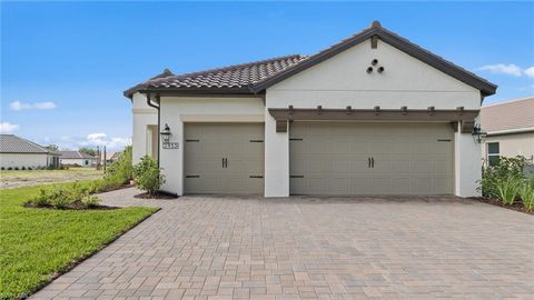 2955 Heritage Pines DR FORT MYERS FL 33905