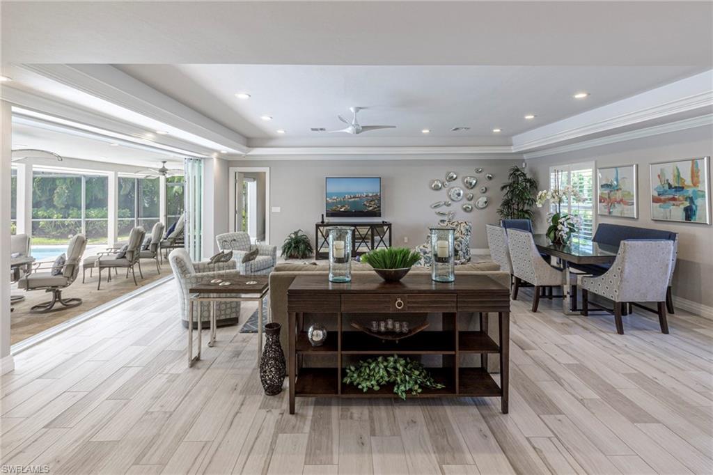 Naples, Florida 34103, United States, 3 Bedrooms Bedrooms, ,4 BathroomsBathrooms,Residential,Active,54946