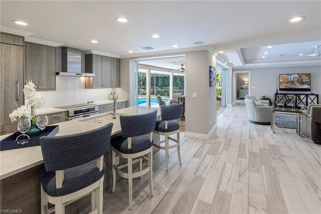 Naples, Florida 34103, United States, 3 Bedrooms Bedrooms, ,4 BathroomsBathrooms,Residential,Active,54946