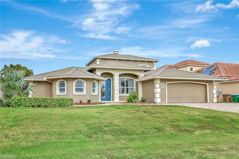 2827 SW 33rd ST, Cape Coral, FL 33914 - #: 224008791