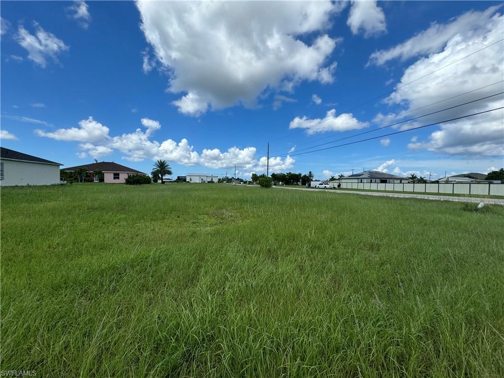 1054 NW 33rd PL