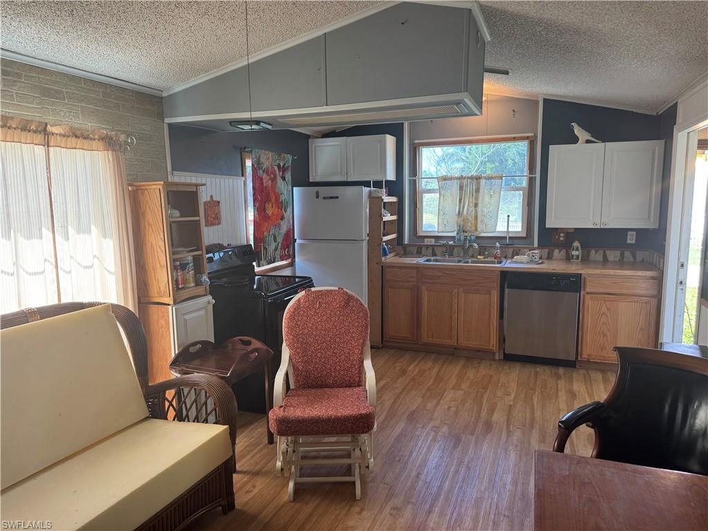 3596 Unique CIR