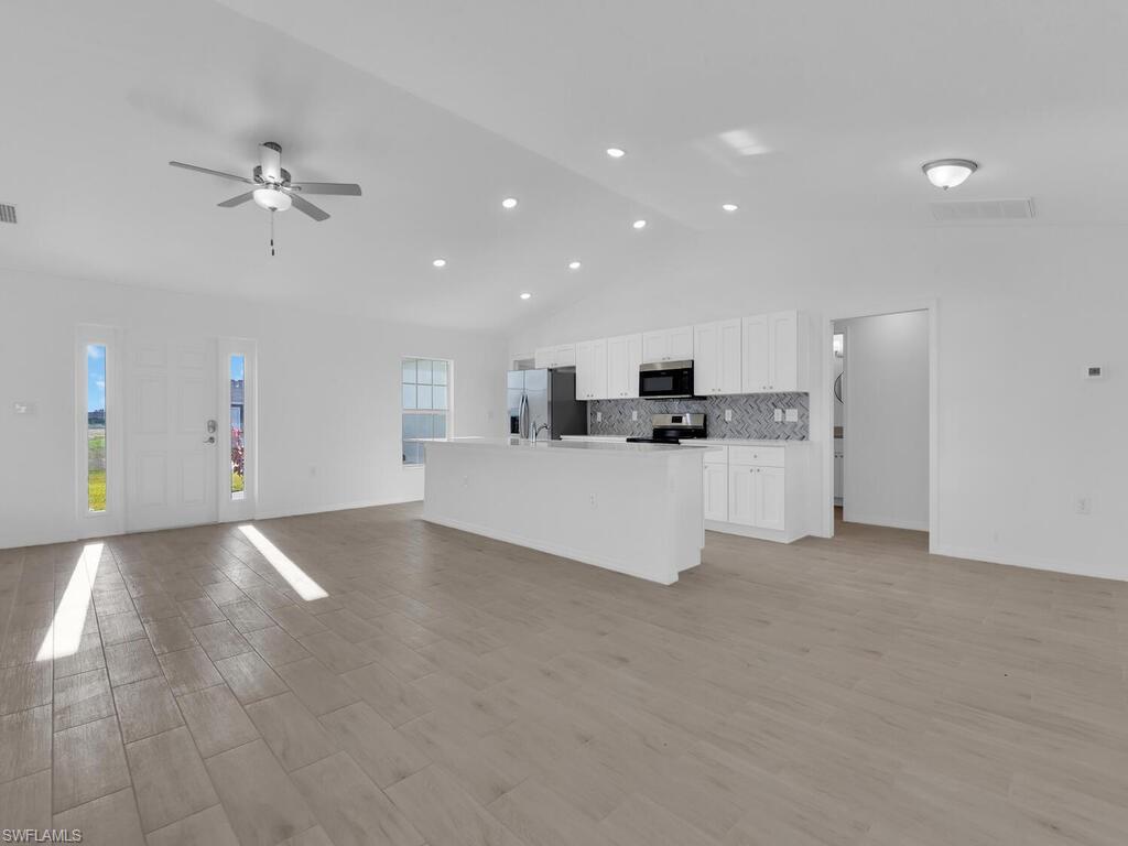 2109 NE 15th TER