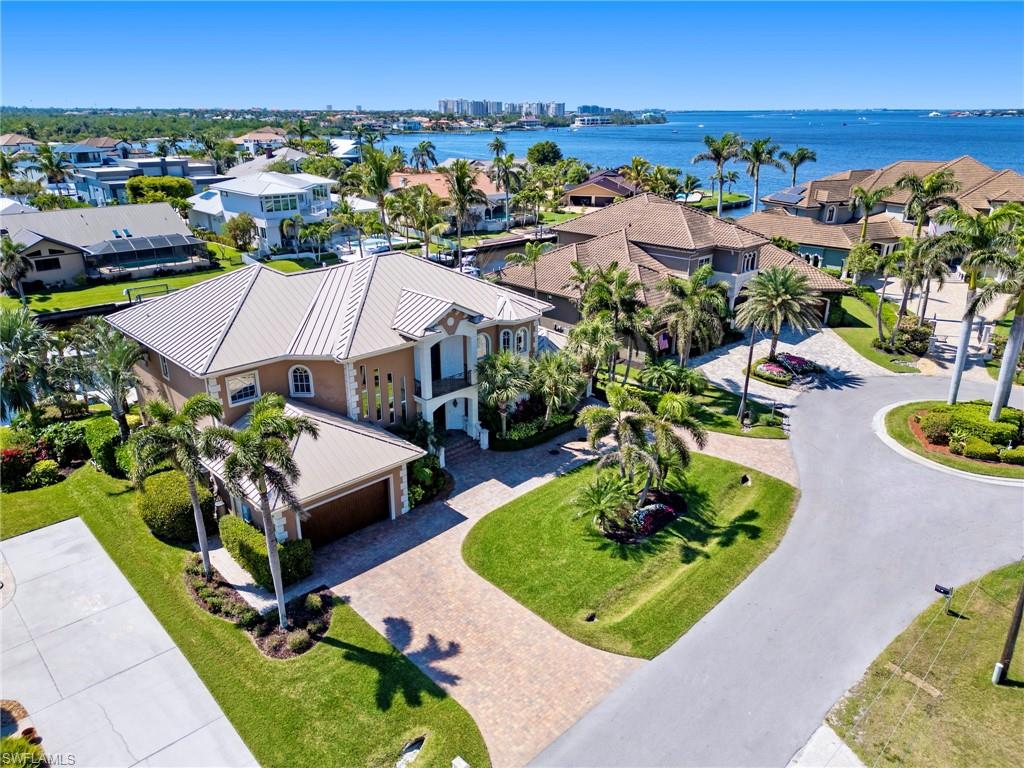 798 Cypress Lake CIR