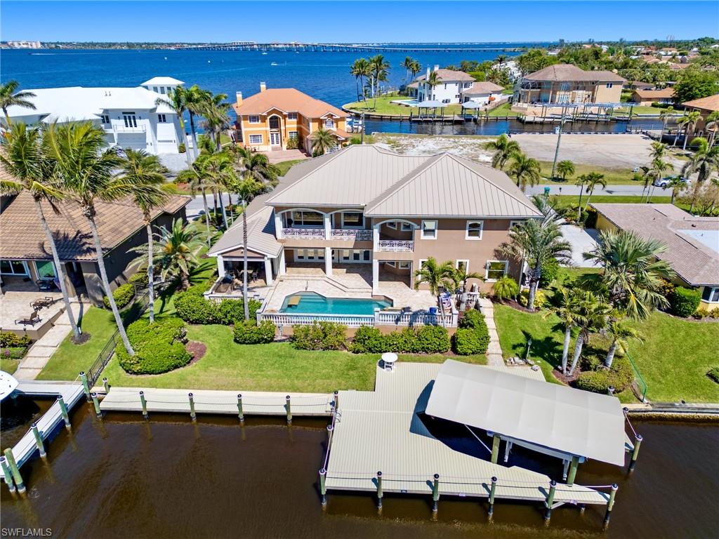 798 Cypress Lake CIR