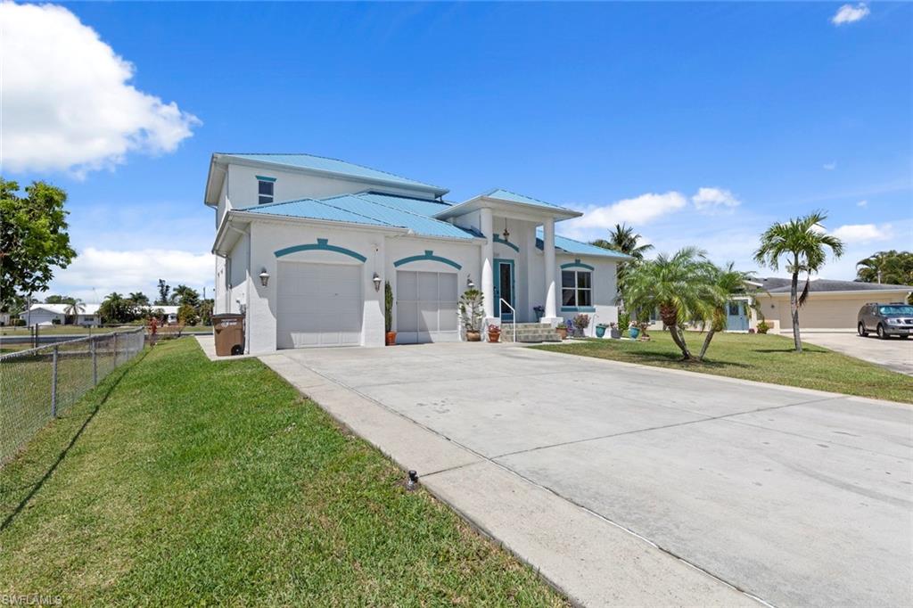 2107 Saint Croix AVE