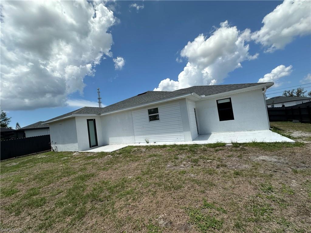 363 SW 24th CT