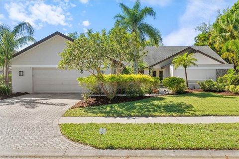 19 Winewood CT FORT MYERS FL 33919