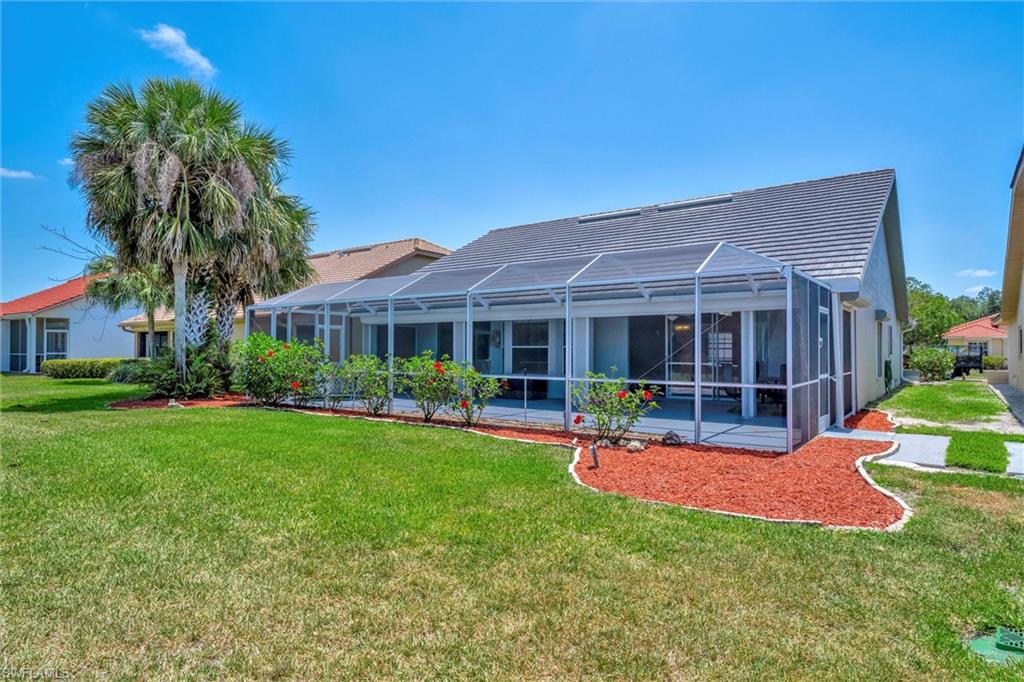 8216 Breton CIR