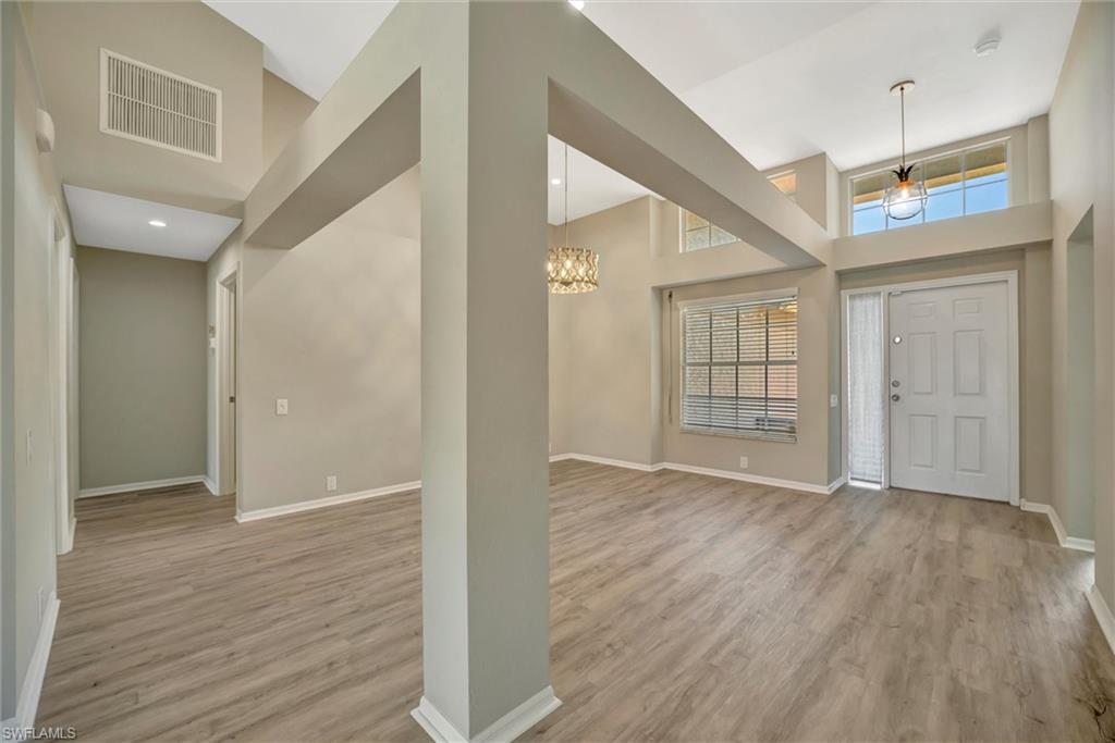 8216 Breton CIR