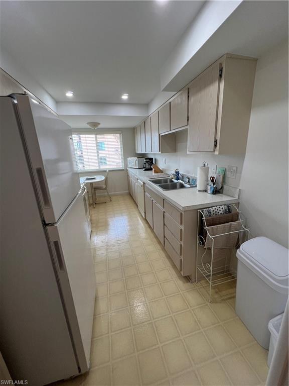 Naples, Florida 34103, United States, 2 Bedrooms Bedrooms, ,2 BathroomsBathrooms,Residential,Active,141320