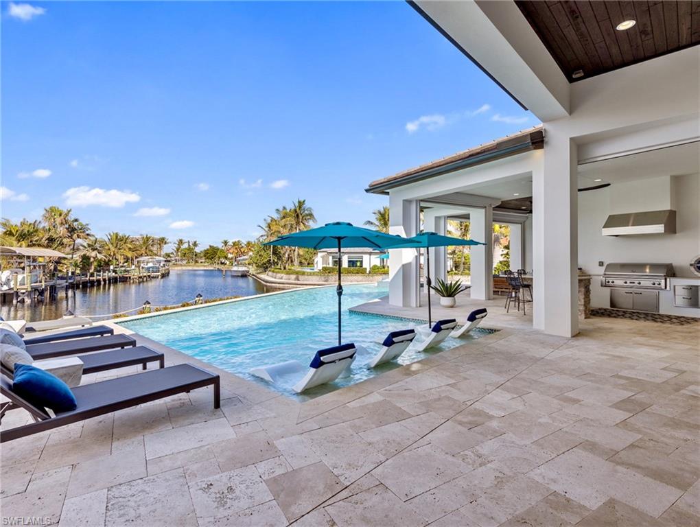 941 Wittman DR