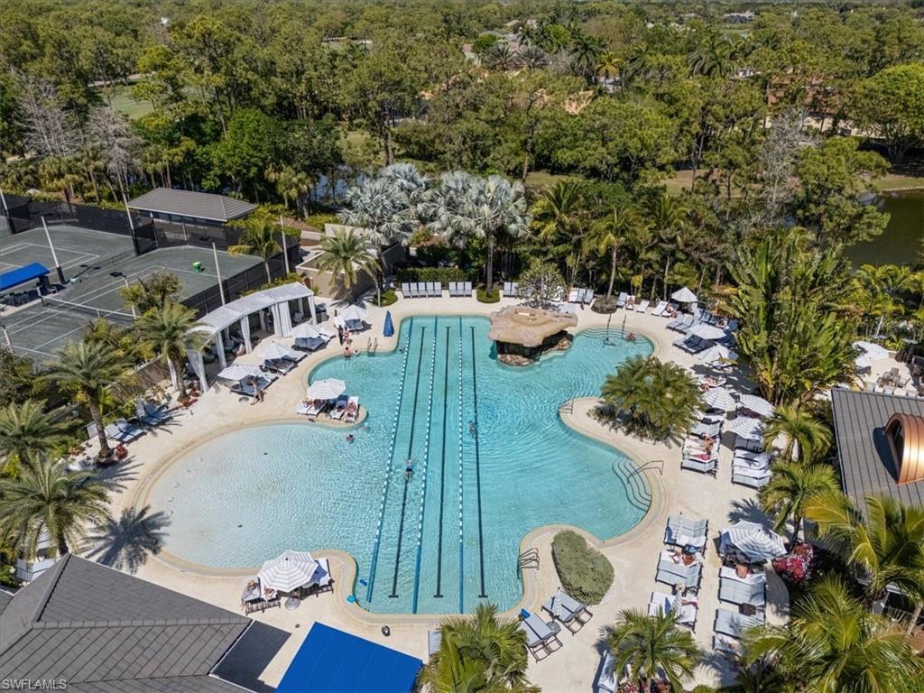 Naples, Florida 34105, United States, 3 Bedrooms Bedrooms, ,3 BathroomsBathrooms,Residential,Contingent,82453