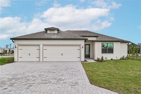 1000 SW 32nd TER, Cape Coral, FL 33914 - #: 223061686