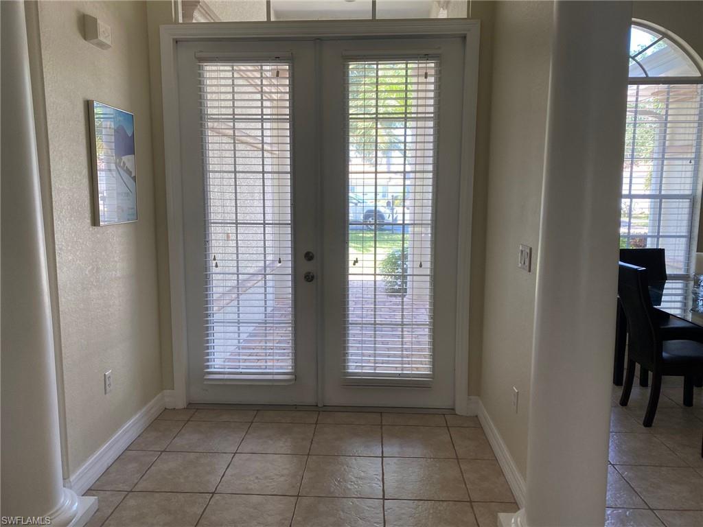 9623 Springlake CIR