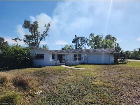 6477 Park RD FORT MYERS FL 33908