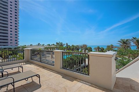 8473 Bay Colony DR 203 NAPLES FL 34108