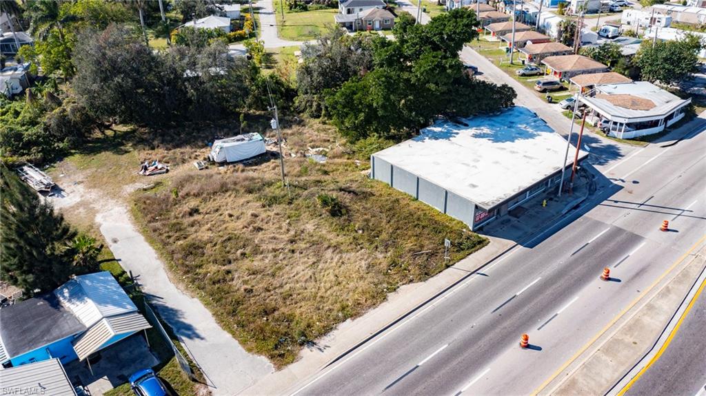 1171 N Tamiami TRL