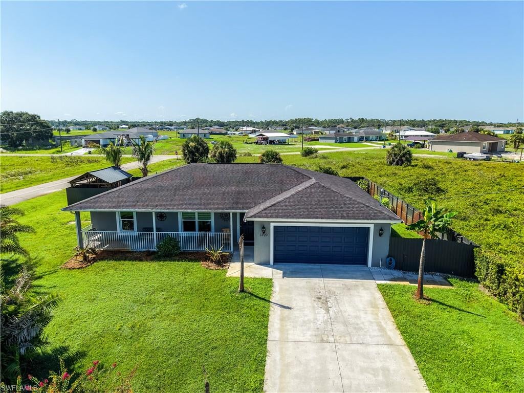1220 Moore RUN