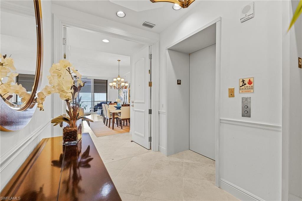 2090 W First ST 2309