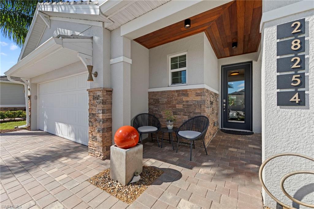 28254 Captiva Shell LOOP