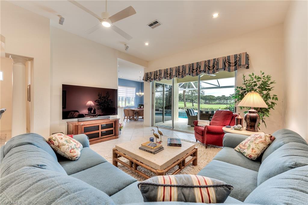 23109 Oakglen LN