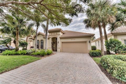 23109 Oakglen LN ESTERO FL 34135