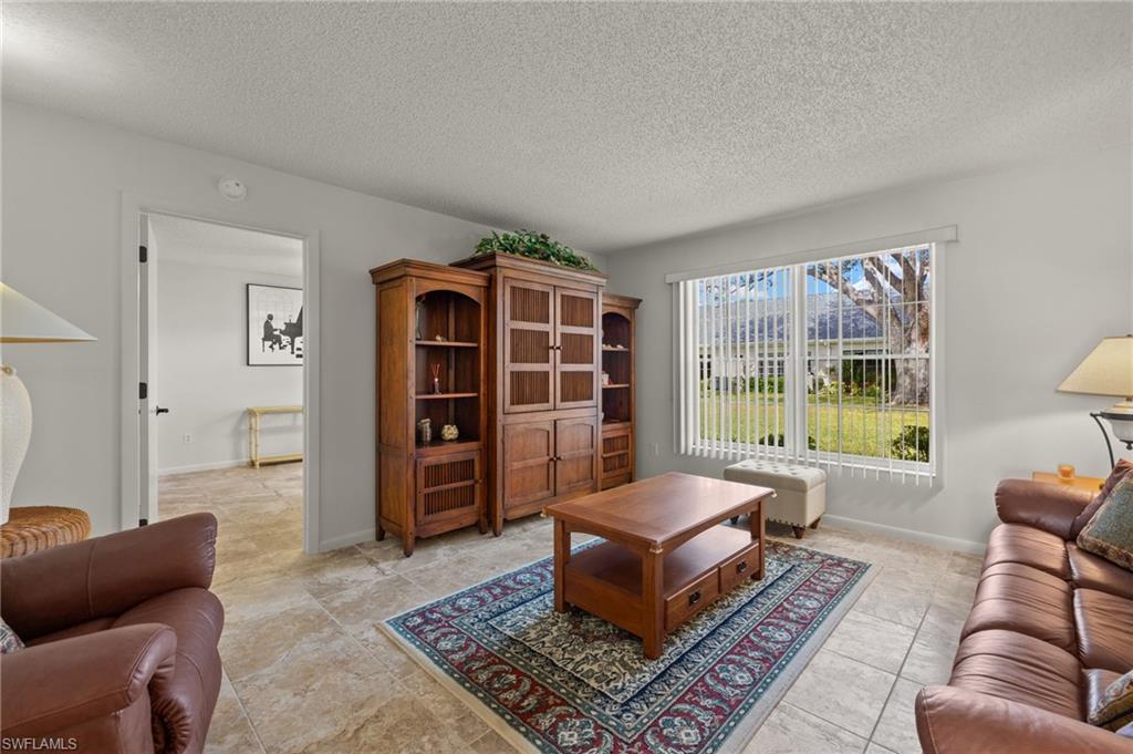 1279 Hazeltine DR