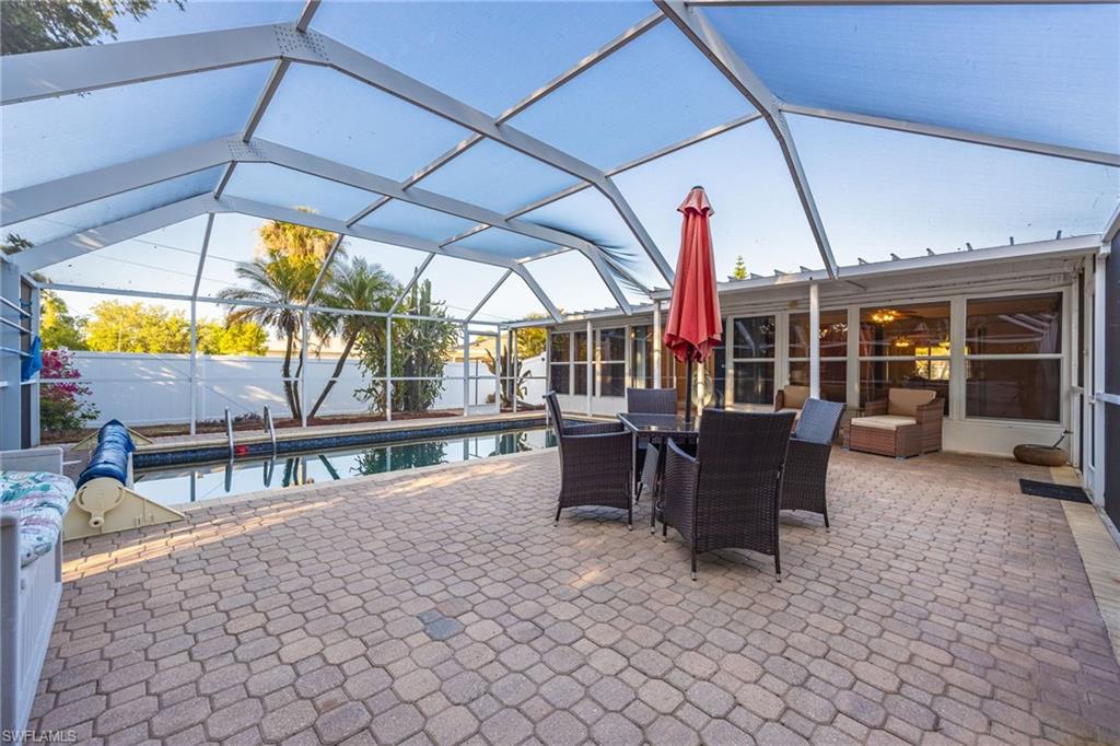 1434 Beacon DR
