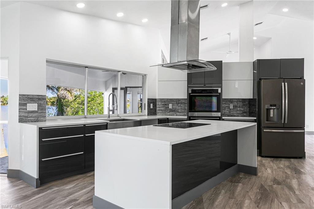 5030 Harborage DR