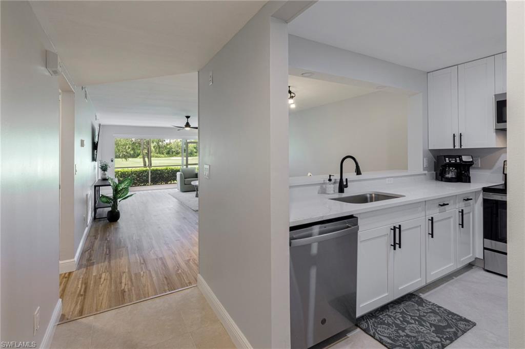 Naples, Florida 34104, United States, 2 Bedrooms Bedrooms, ,2 BathroomsBathrooms,Residential,Active,48633