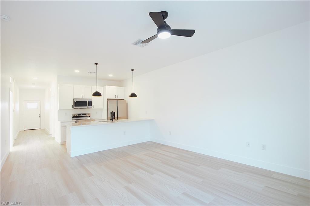 Englewood, Florida 34224, United States, 3 Bedrooms Bedrooms, ,2 BathroomsBathrooms,Residential,Active,169696