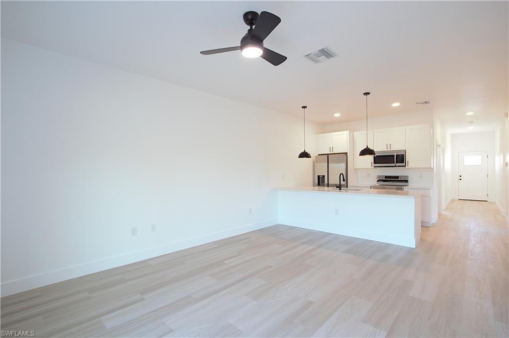 Englewood, Florida 34224, United States, 3 Bedrooms Bedrooms, ,2 BathroomsBathrooms,Residential,Active,169696